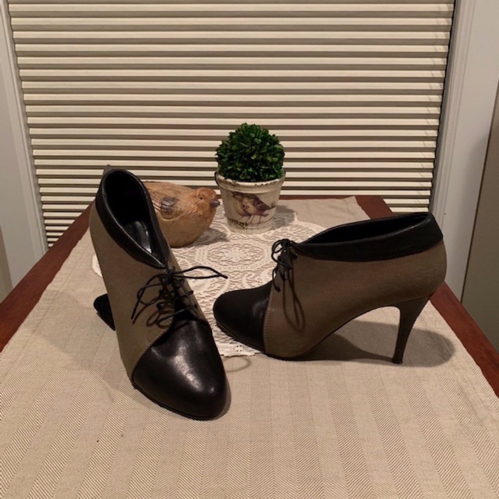 J.Crew $250 Noelle Lace-up Ankle Bootie Olive Moss